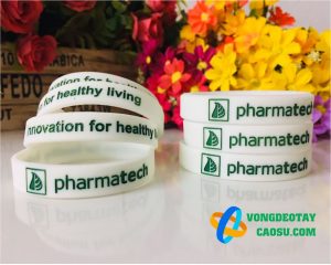 vòng tay cao su giá rẻ