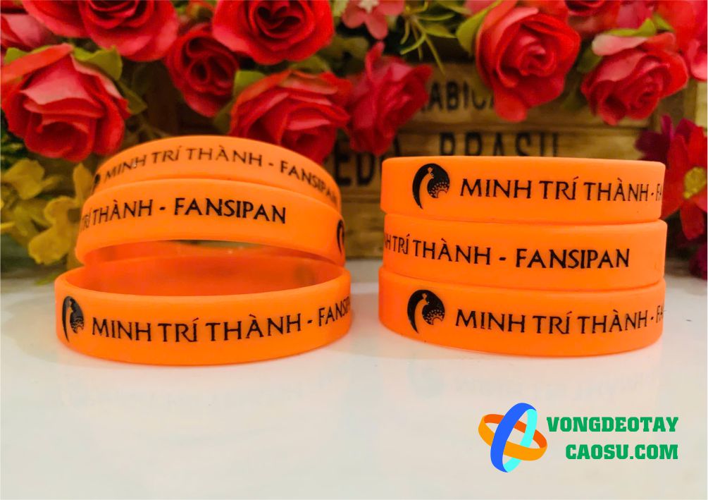 VÒNG TAY CAO SU MINH TRÍ THÀNH